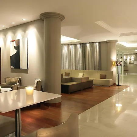 Ac By Marriott Ambassadeur Antibes - Les Pins Готель Жюан-ле-Пен