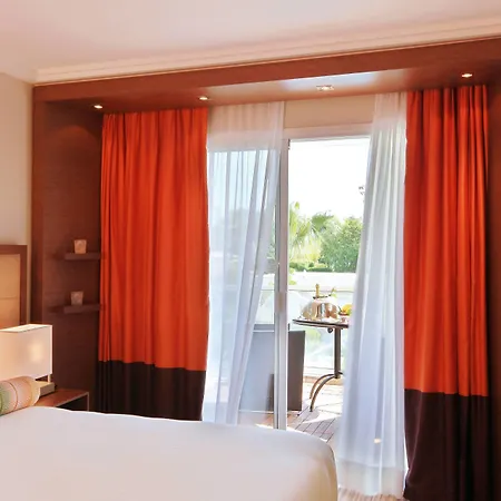 Ac By Marriott Ambassadeur Antibes - Les Pins 4* Жюан-ле-Пен