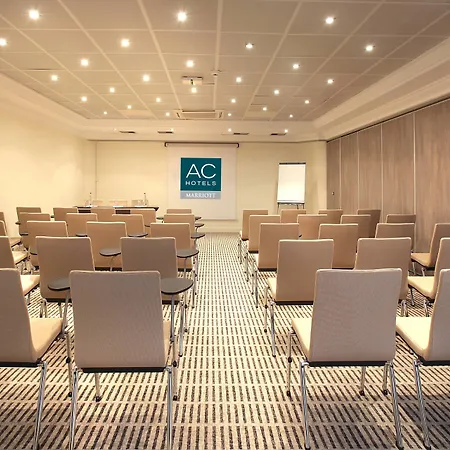 호텔 Ac By Marriott Ambassadeur Antibes - Les Pins 4*