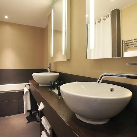 Ac By Marriott Ambassadeur Antibes - Les Pins Жюан-ле-Пен
