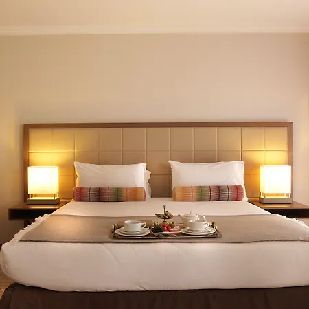 Ac By Marriott Ambassadeur Antibes - Les Pins Готель Жюан-ле-Пен