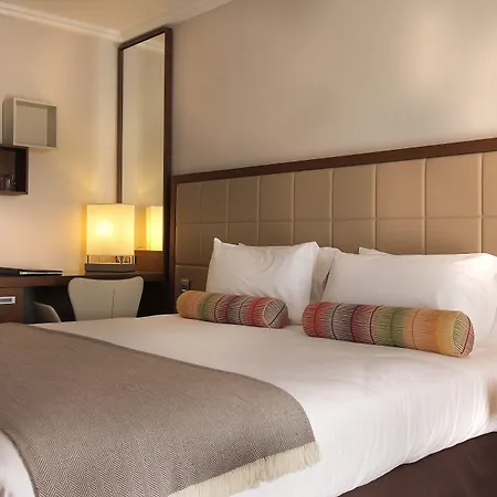 Ac By Marriott Ambassadeur Antibes - Les Pins 4* Жюан-ле-Пен