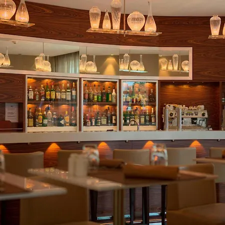 Ac By Marriott Ambassadeur Antibes - Les Pins Juan-les-Pins