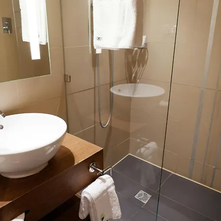 Ac By Marriott Ambassadeur Antibes - Les Pins Готель