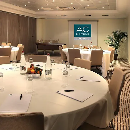 Ac By Marriott Ambassadeur Antibes - Les Pins Жюан-ле-Пен