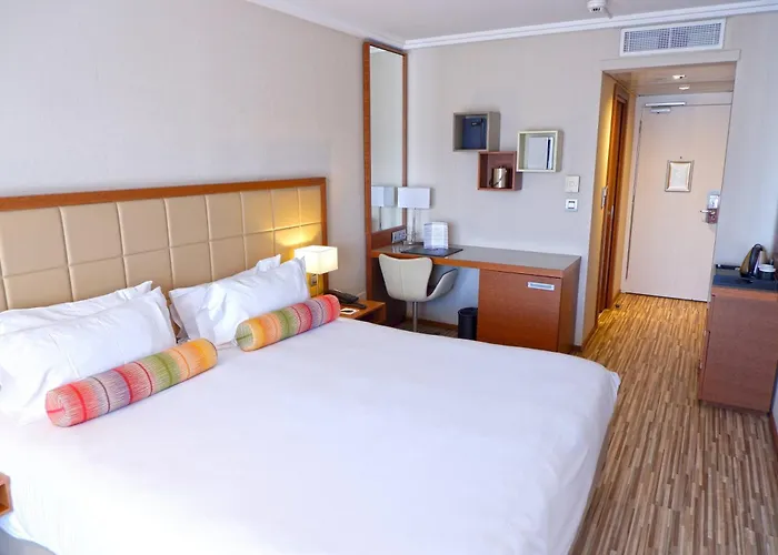 Hotel Ac By Marriott Ambassadeur Antibes - Les Pins 4*