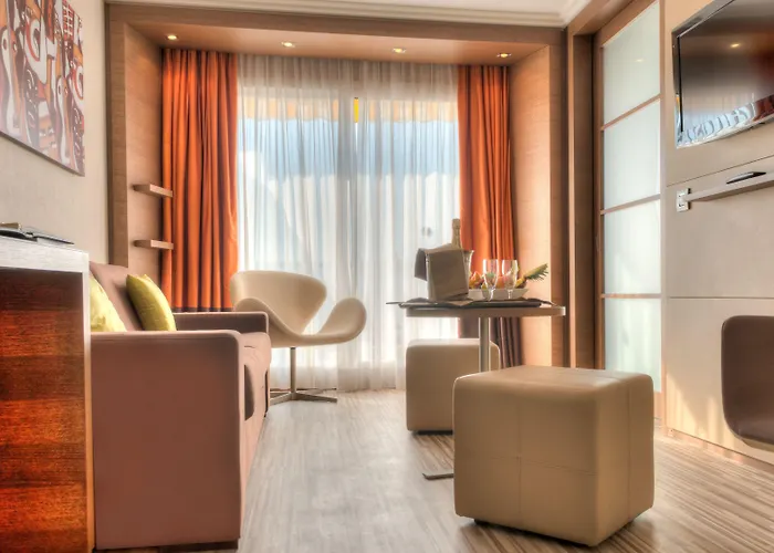 Ac By Marriott Ambassadeur Antibes - Les Pins Hotel