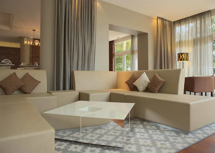 Ac By Marriott Ambassadeur Antibes - Les Pins Hotel Juan-les-Pins